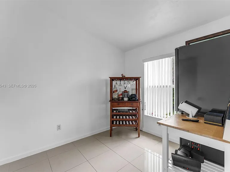 11506 SW 124th Pl — Photo 9