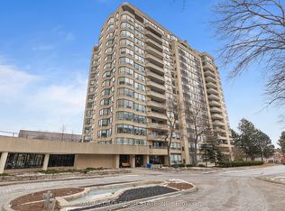 4 Willow St #807, Waterloo, ON N2J4S2