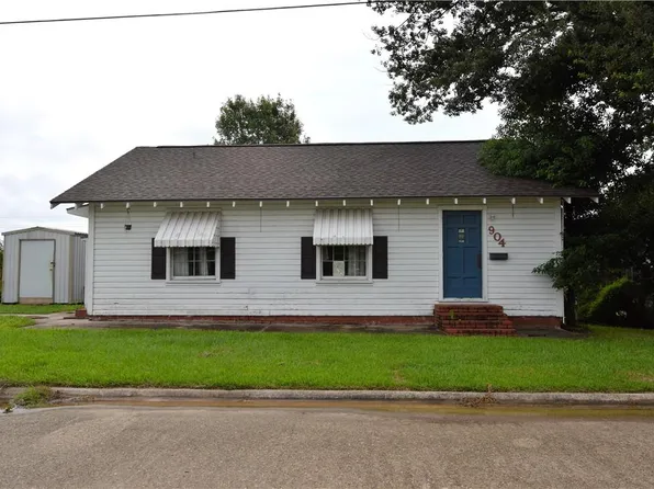 904 Lake St, Westlake, LA 70669