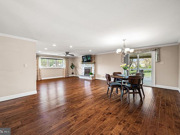 5th image of 5 Jacqueline Dr