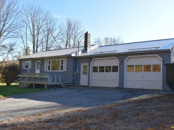 302 Enfield Rd Road, Lincoln, ME 04457