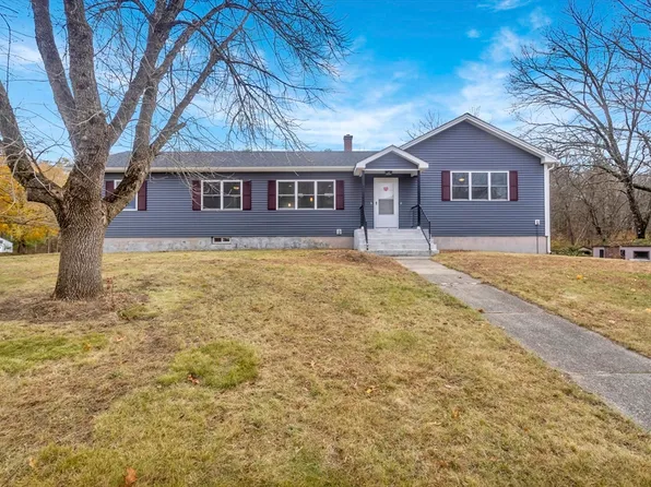 401 Grayson Dr, Springfield, MA 01119