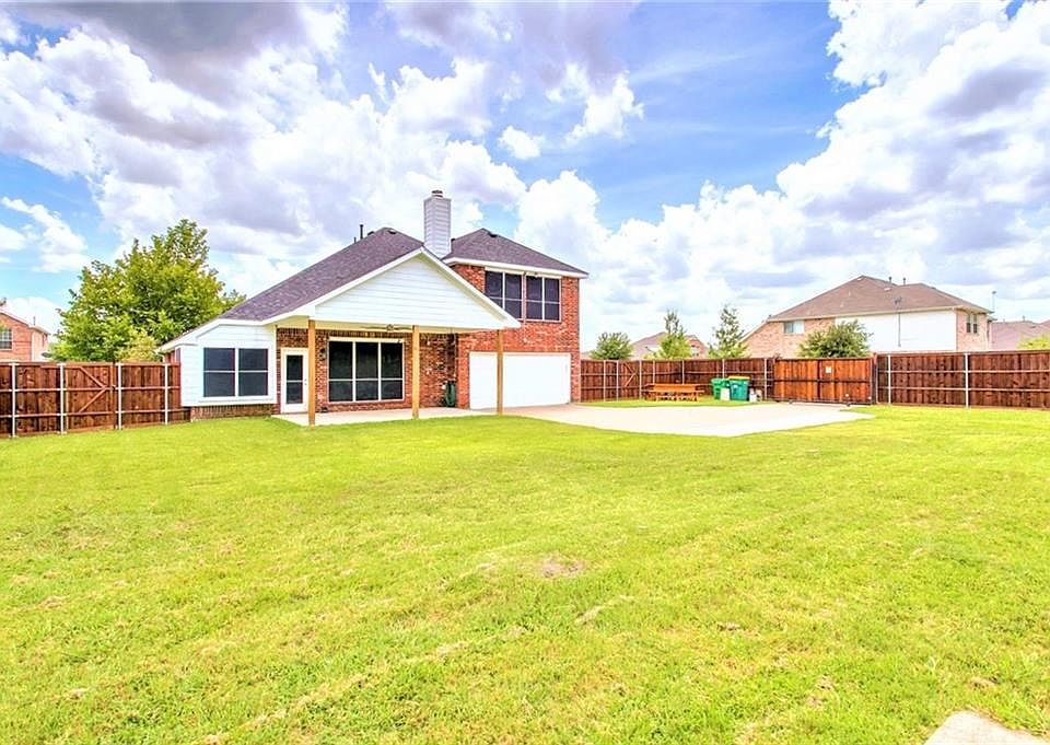 1st image of 213 Joseph Dr