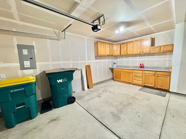 3694 Locust Dr — Photo 52