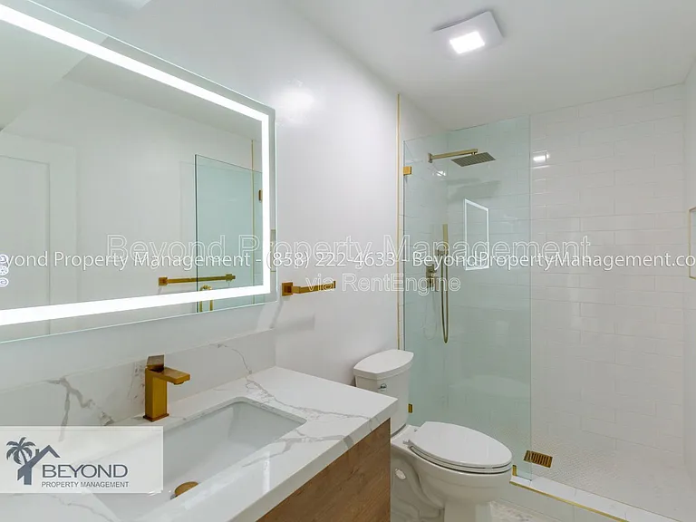 8987 Jade Coast Ln — Photo 18