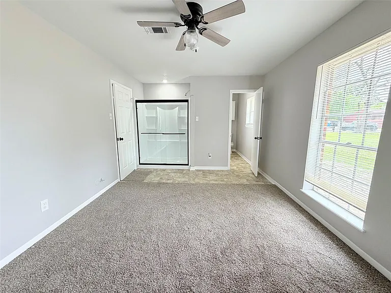 20729 Canterbury Rd — Photo 22