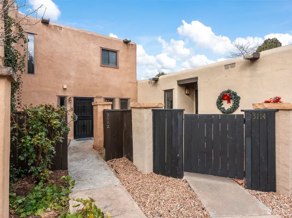 3112 Plaza Blanca, Santa Fe, NM 87507