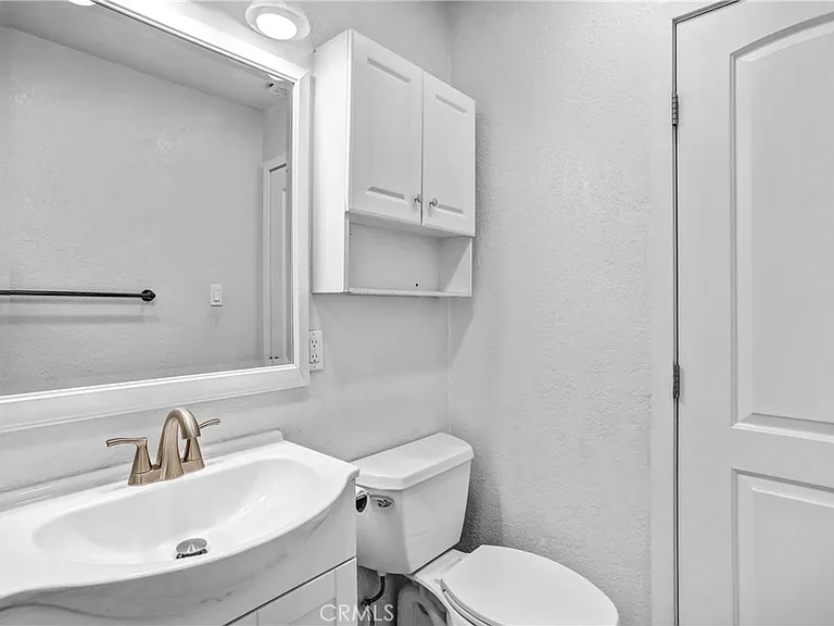 230 N Calvados Ave — Photo 19
