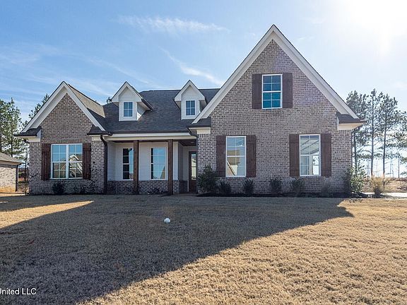 2nd image of 111 Garrett Dr