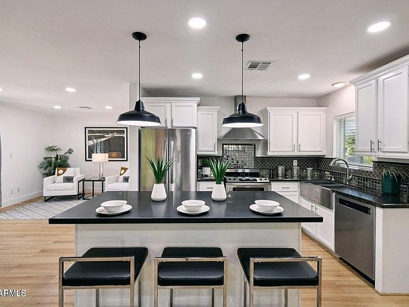 4th image of 8313 E RANCHO VISTA Drive