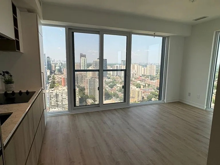 319 Jarvis St #4310 — Photo 1