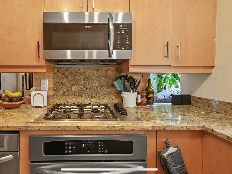 101 Broad St #4G — Photo 9