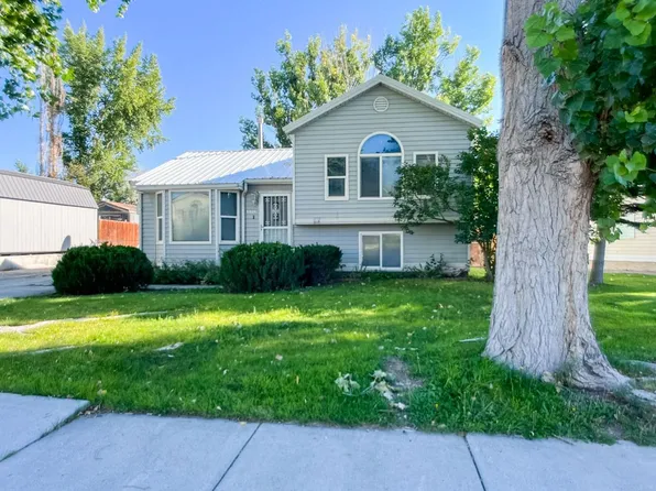 2210 Clearwater Ct, Elko, NV 89801