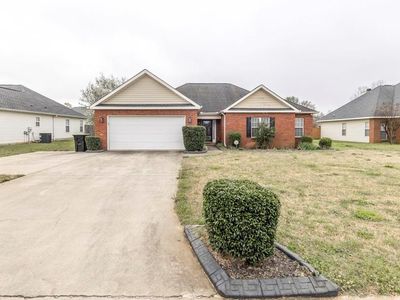 104 Myles Ln, Bonaire, GA, 31005