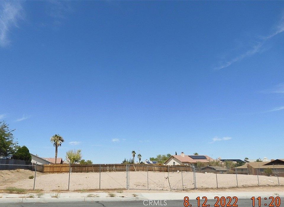 2nd image of 0 Garnet Ave #B