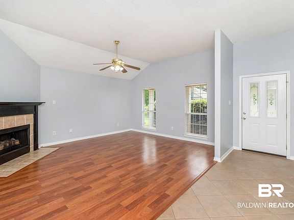 3rd image of 2136 Spring Grove Ct