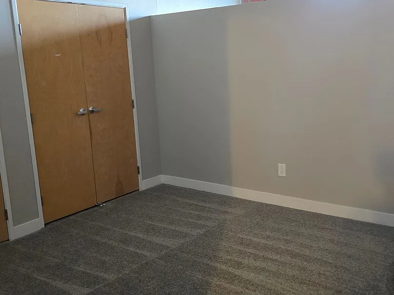 Bridgeview Apartments — Photo 56