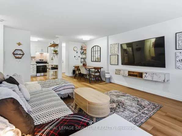 2263 Marine Dr #1203, Oakville, ON L6L 5K1