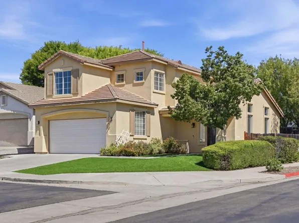 24798 Oakhurst Ct, Murrieta, CA 92563