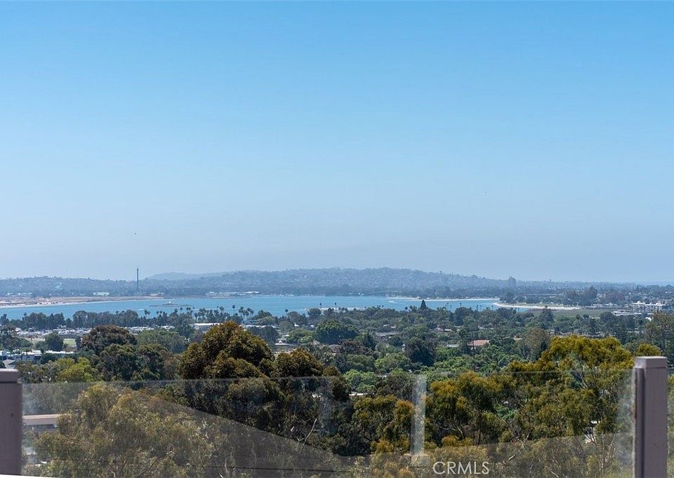 1st image of 4973 Pacifica Dr