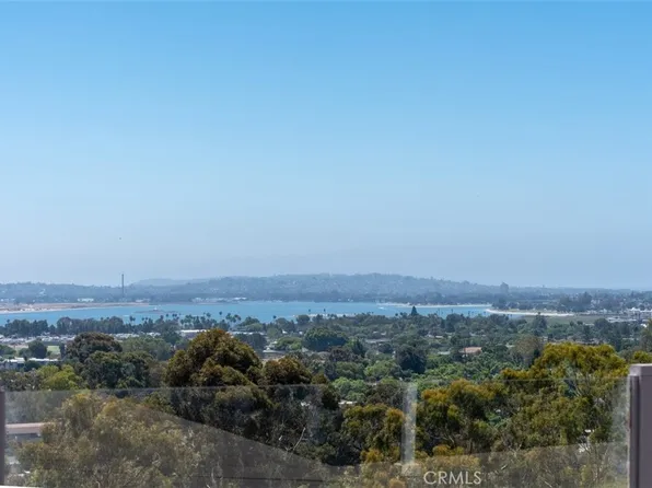 4973 Pacifica Dr, San Diego, CA 92109