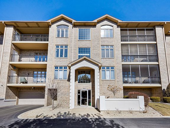 2nd image of 18630 Pine Lake Dr APT 2C