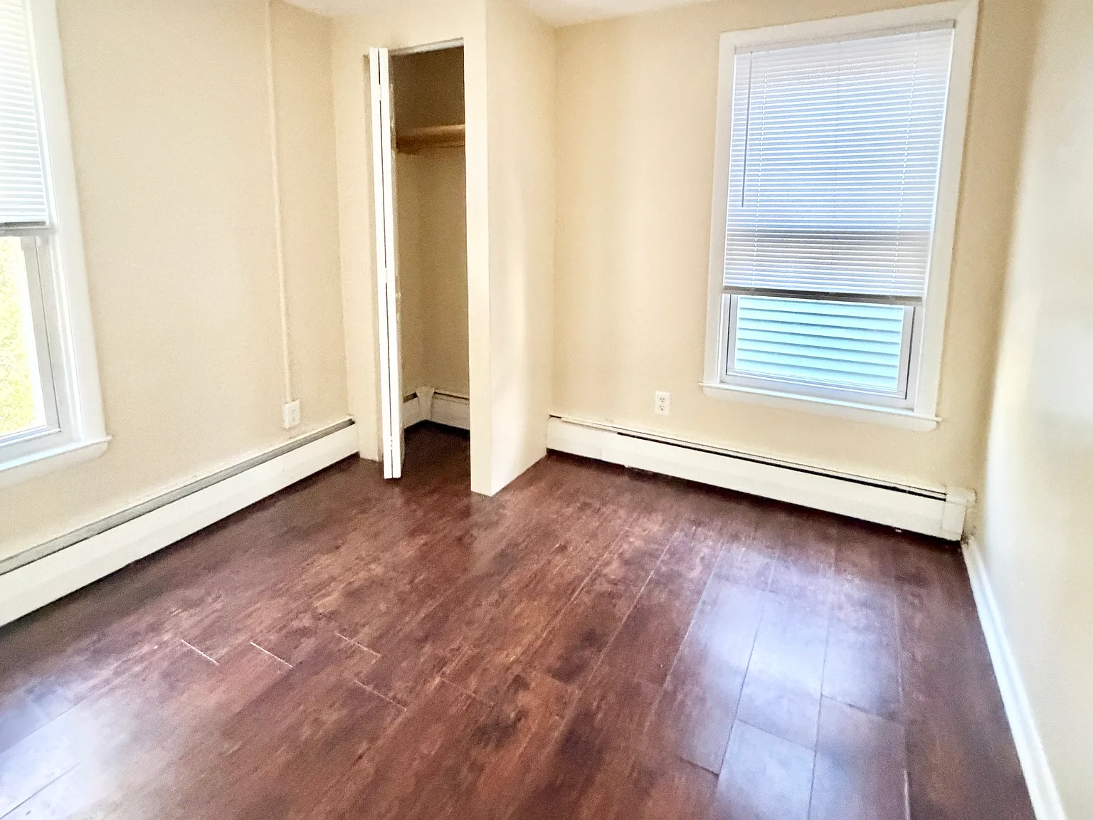 4 bed, 1650 sqft, $2,100 — Photo 4