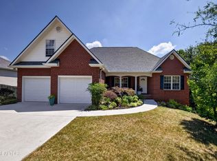 8127 Canter Ln, Powell, TN 37849
