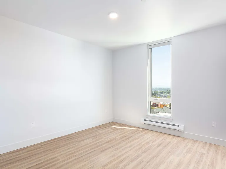 Adell Apartments — Photo 59