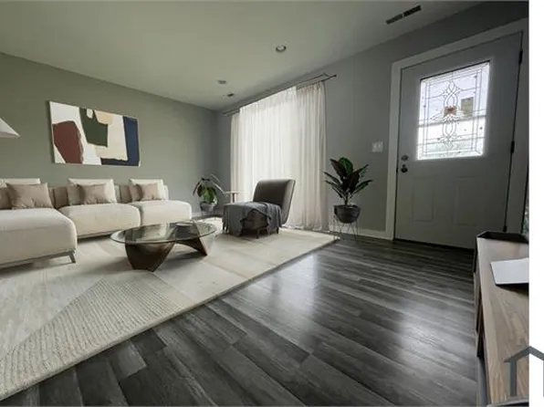 326 Macon Ave, Romeoville, IL 60446