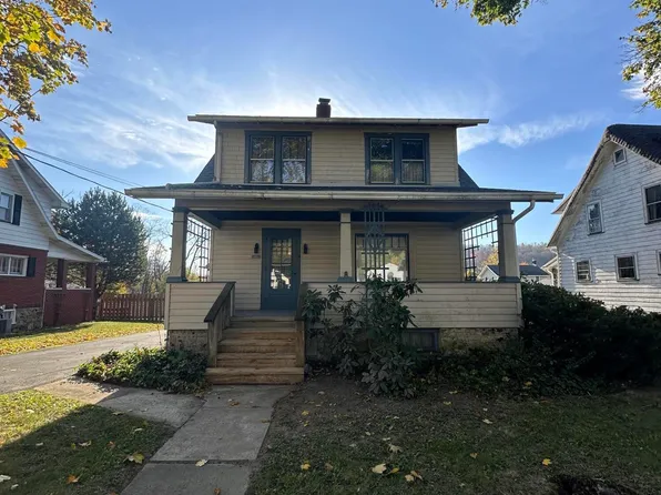 5715 California Ave, Altoona, PA 16602