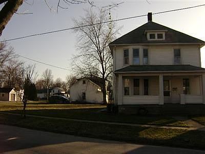 2nd image of 34 S Garden St