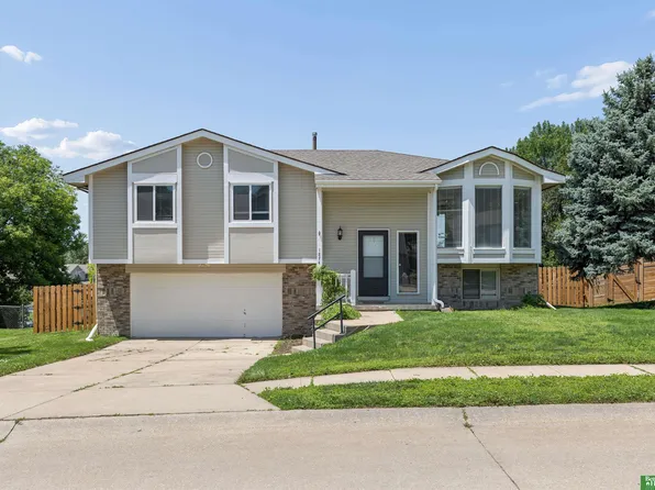 1874 N 153rd Plz, Omaha, NE 68154