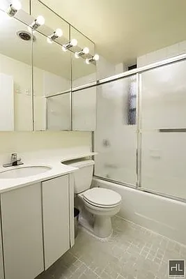 Rented by Highline Residential | media 17