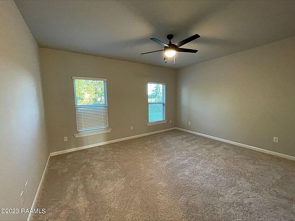4th image of 108 Lightbourne Dr