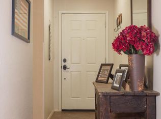 525 W Dexter Way, San Tan Valley, AZ 85143