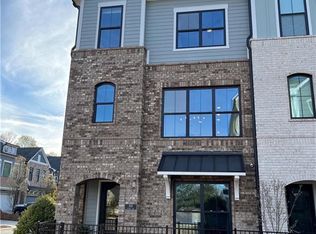 515 Ashbury Dr #108, Roswell, GA 30076