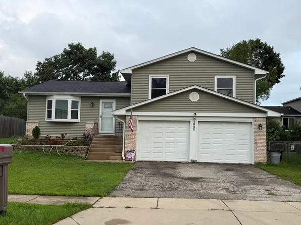 1695 Berkshire St, Glendale Heights, IL 60139