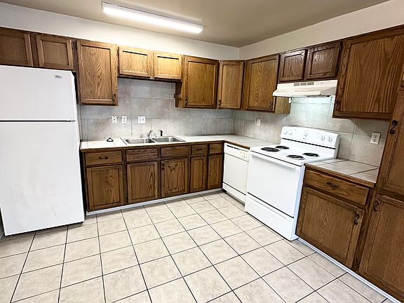 2nd image of 103 Carolyn Dr