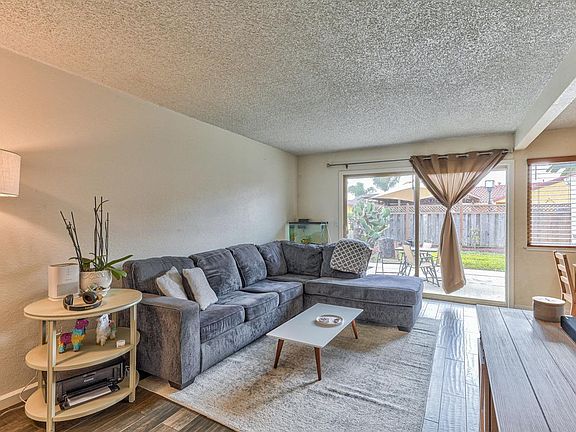 3rd image of 293 Sunnyhills Dr #293