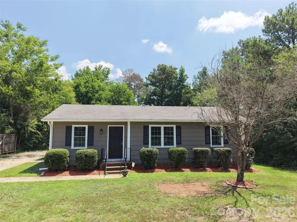3853 Country Club Rd, Wadesboro, NC 28170