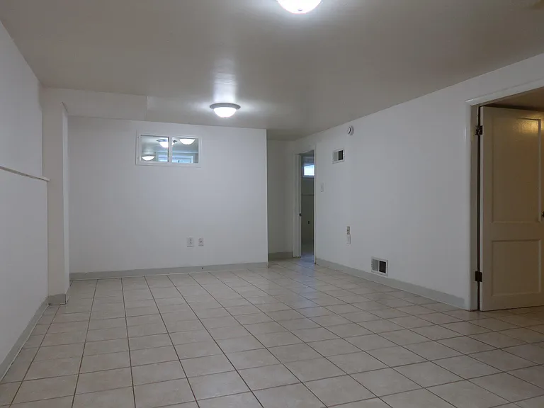 109 Deep Dale Dr — Photo 21