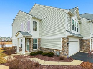 661 Hawley Dr, Oswego, IL 60543