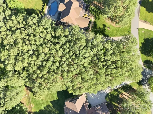 158 Blue Ridge Trl, Mooresville, NC 28117