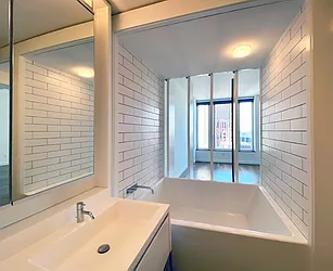 Rented by R New York