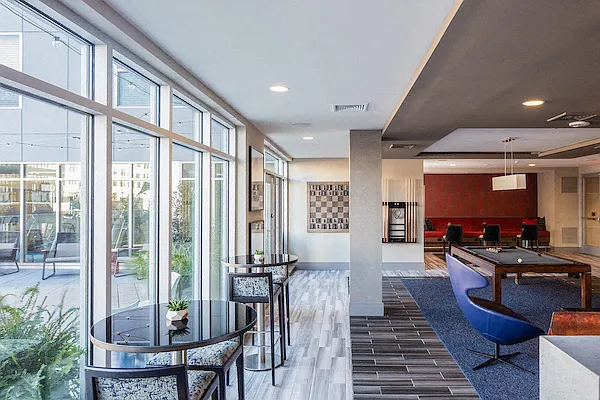 Park Central Raleigh Apartments — Photo 2