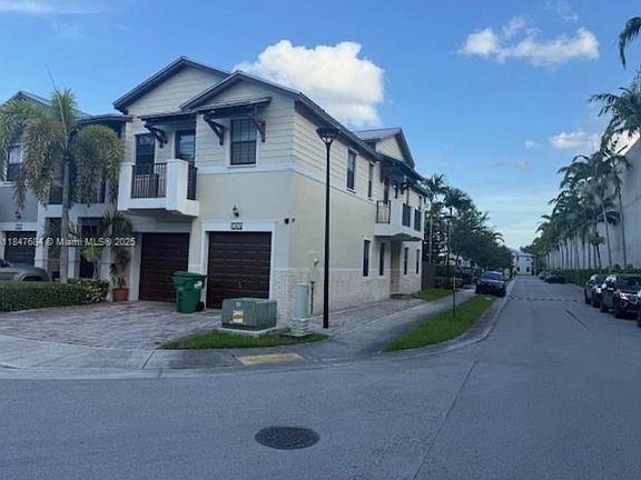 3rd image of 10476 NW 61st St #10476