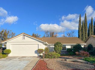 8422 New York Dr, Stockton, CA 95210
