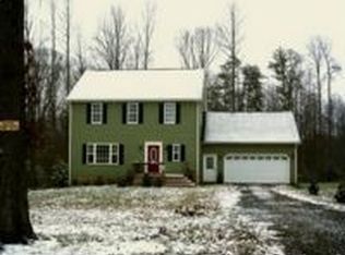 4394 Nomini Hall Rd, Hague, VA 22469