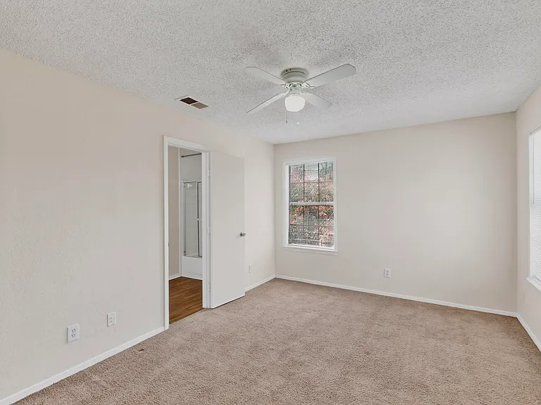 5322 Columbia Ave — Photo 30